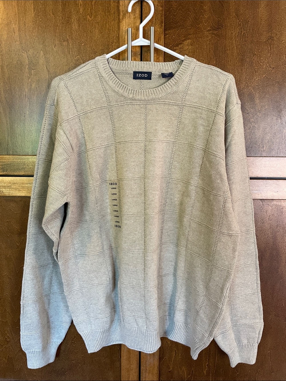 Izod Men's Light Beige Crewneck Sweater